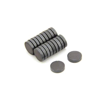 12mm dia x 3mm thick Y30 Ferrite Magnet - 0.1kg Pull