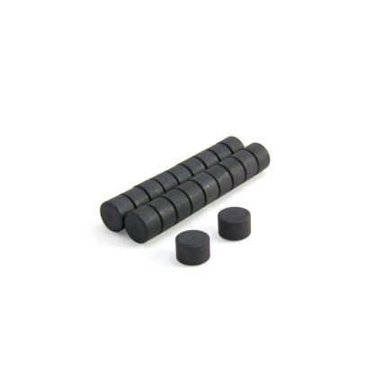 15mm dia x 10mm thick Y10 Ferrite Magnets - 0.3kg Pull